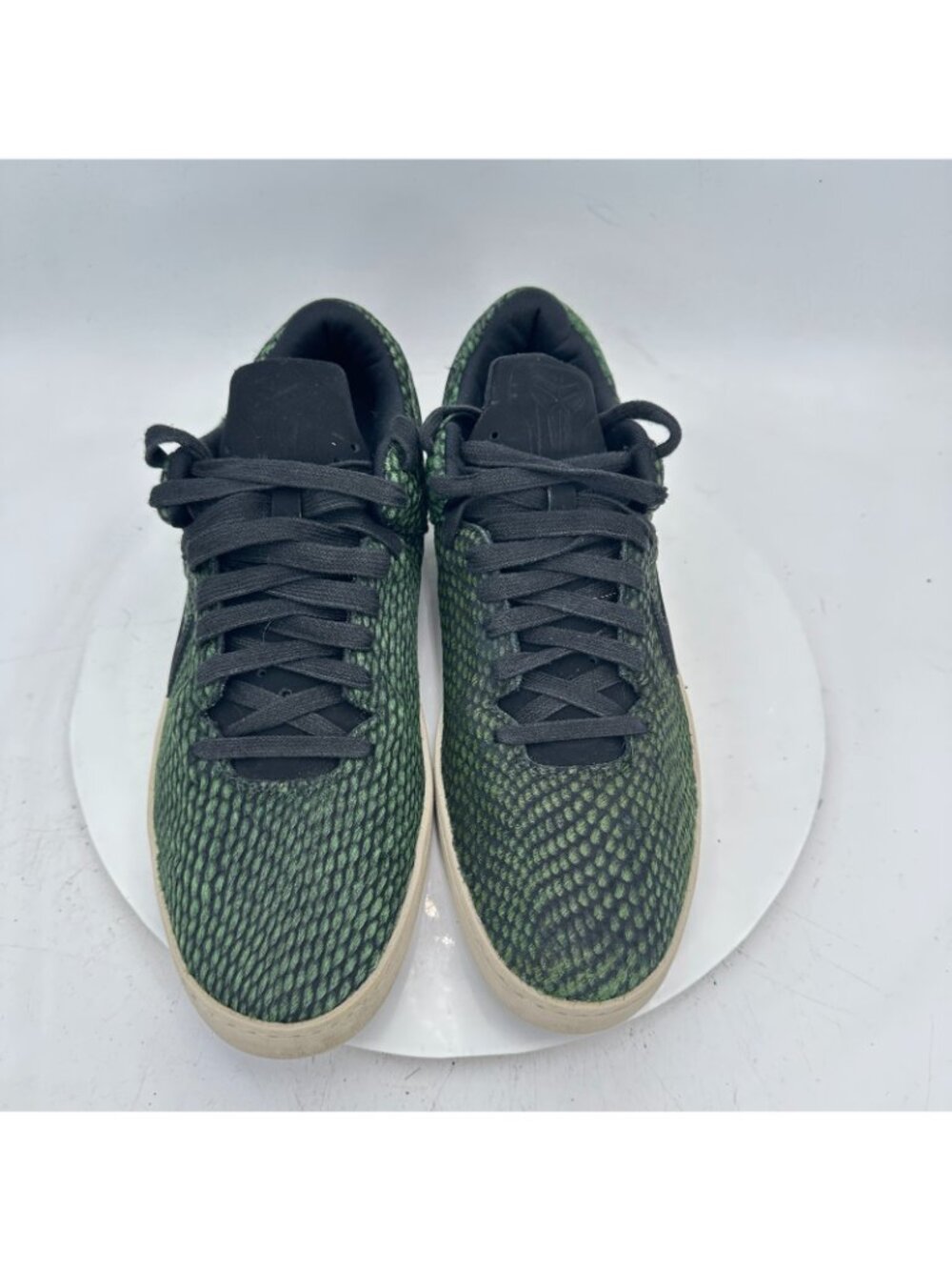 Nike Kobe 8 NSW Men Size 11.5 582552-300 Gorge Green Black Sail Training Shoes - Picture 3 of 11